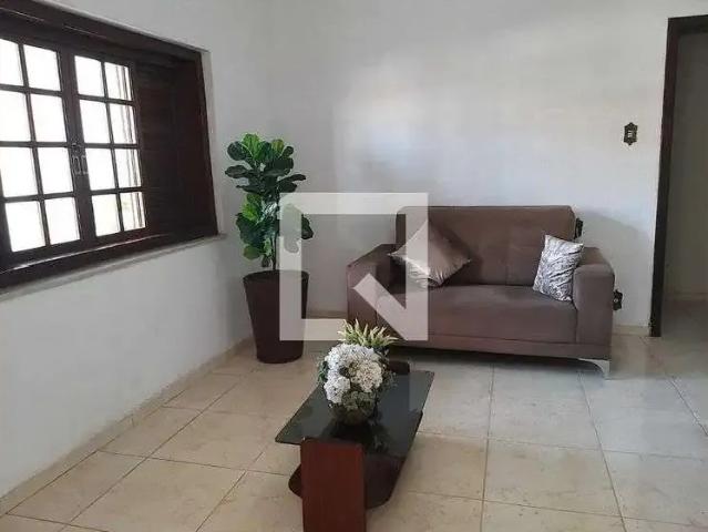 Casa / Sobrado para Venda em Belo Horizonte/MG Novo Glória 3 Quartos