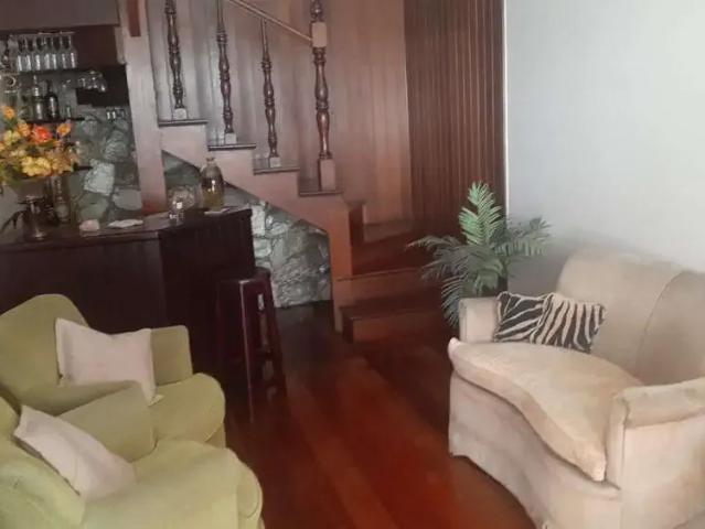 Casa / Sobrado para Venda em Belo Horizonte/MG Nova Cachoeirinha 4 Quartos