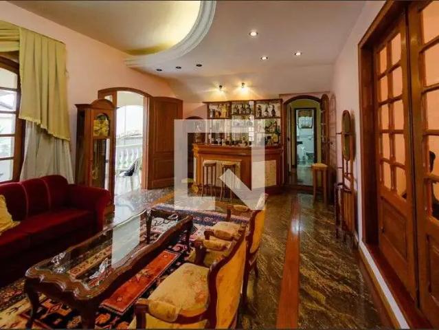 Casa / Sobrado para Venda em Belo Horizonte/MG Nova Gameleira 6 Quartos