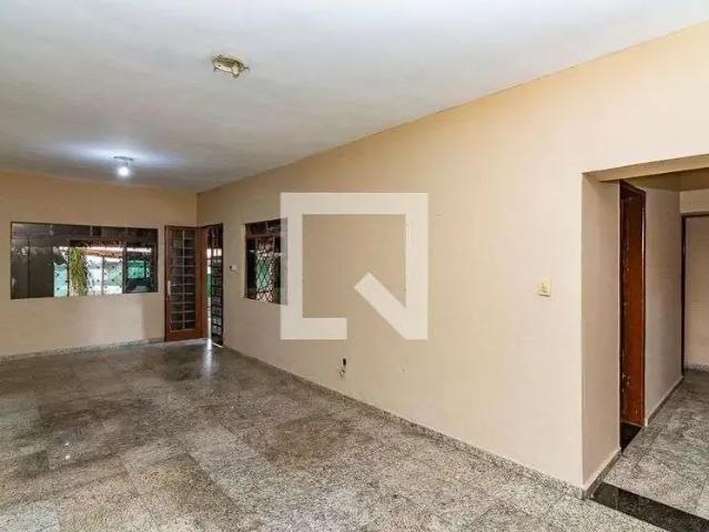 Casa / Sobrado para Venda em Belo Horizonte/MG Nova Suíssa 3 Quartos