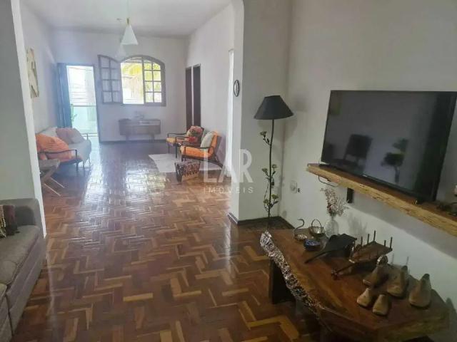 Casa / Sobrado para Venda em Belo Horizonte/MG Nova Suíssa 5 Quartos