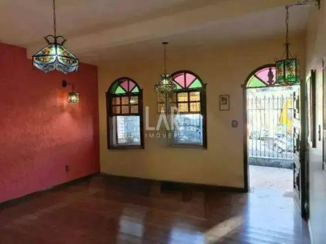 Casa / Sobrado para Venda em Belo Horizonte/MG Nova Suíssa 8 Quartos
