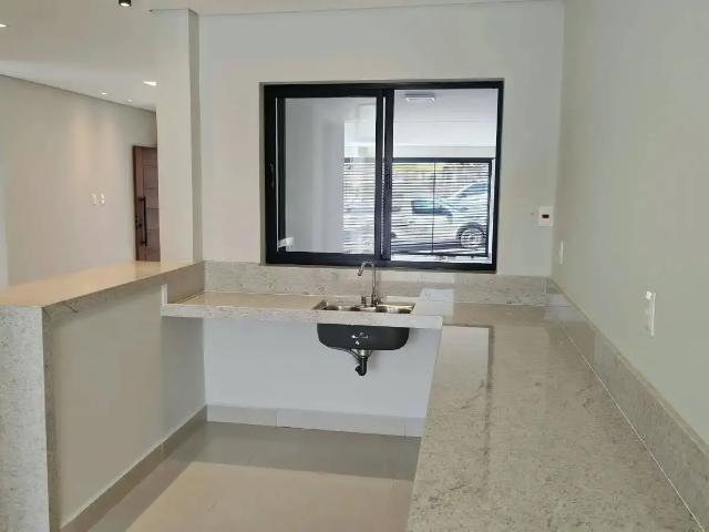 Casa / Sobrado para Venda em Belo Horizonte/MG Ouro Preto 3 Quartos