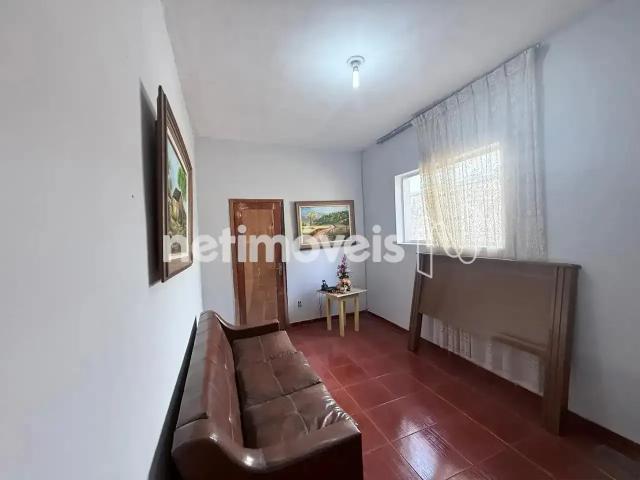 Casa / Sobrado para Venda em Belo Horizonte/MG Ouro Preto 2 Quartos