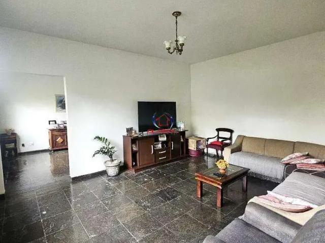 Casa / Sobrado para Venda em Belo Horizonte/MG Ouro Preto 4 Quartos