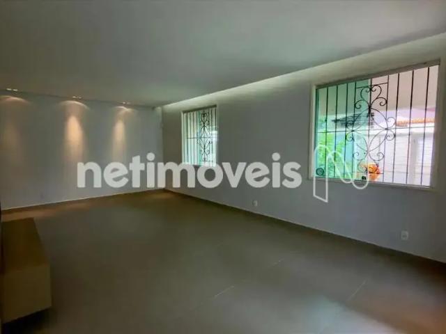 Casa / Sobrado para Venda em Belo Horizonte/MG Ouro Preto 4 Quartos