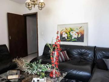 Casa / Sobrado para Venda em Belo Horizonte/MG Ouro Preto 4 Quartos