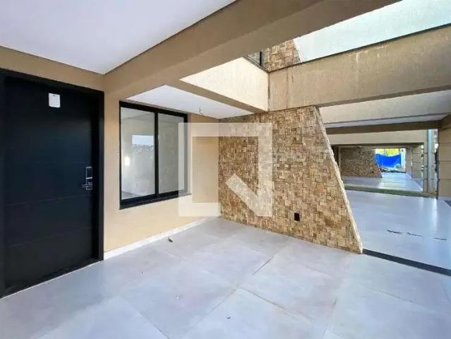 Casa / Sobrado para Venda em Belo Horizonte/MG Ouro Preto 4 Quartos