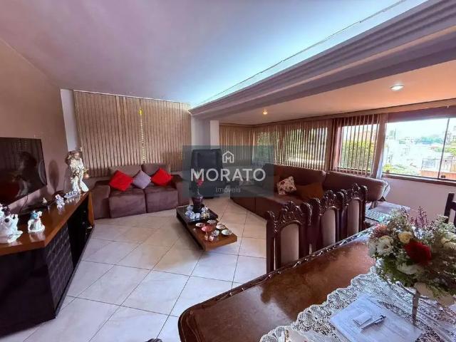 Casa / Sobrado para Venda em Belo Horizonte/MG Ouro Preto 5 Quartos