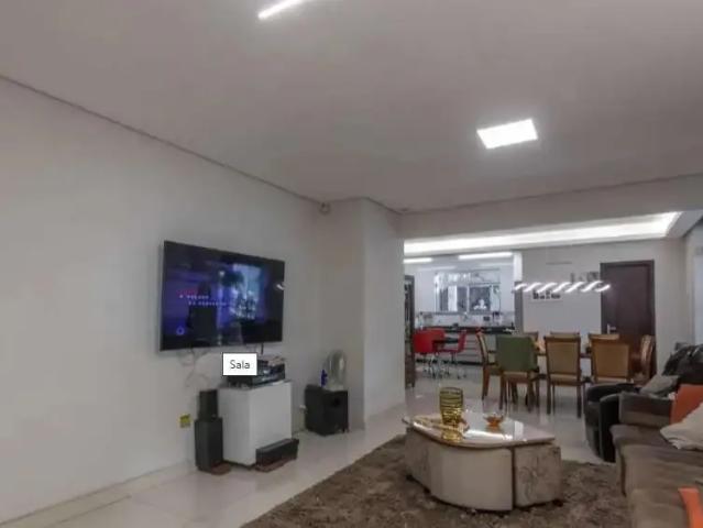 Casa / Sobrado para Venda em Belo Horizonte/MG Ouro Preto 8 Quartos