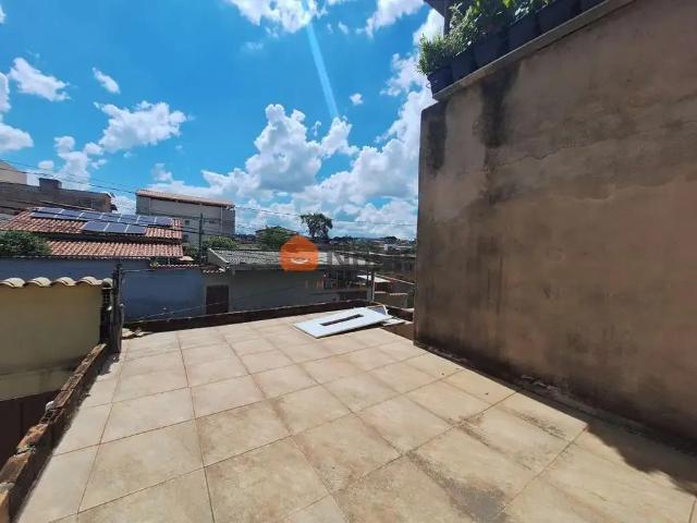 Casa / Sobrado para Venda em Belo Horizonte/MG Aarão Reis 2 Quartos