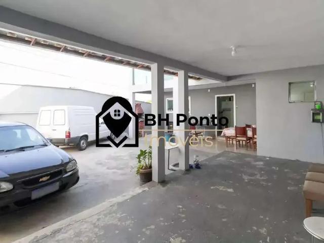 Casa / Sobrado para Venda em Belo Horizonte/MG Alípio de Melo 3 Quartos