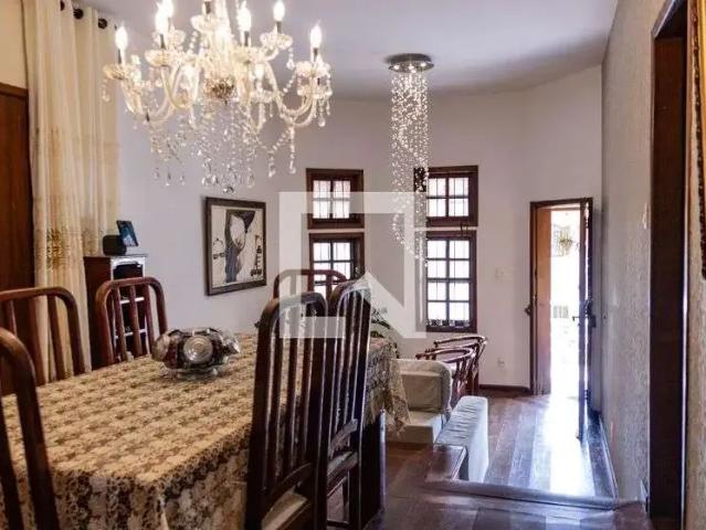 Casa / Sobrado para Venda em Belo Horizonte/MG Alto Caiçaras 3 Quartos