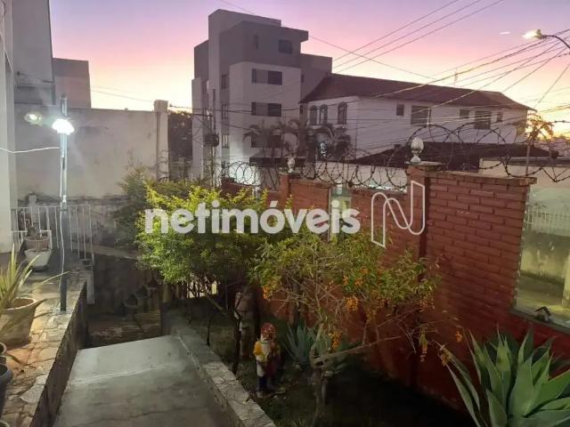 Casa / Sobrado para Venda em Belo Horizonte/MG Alto Barroca 5 Quartos