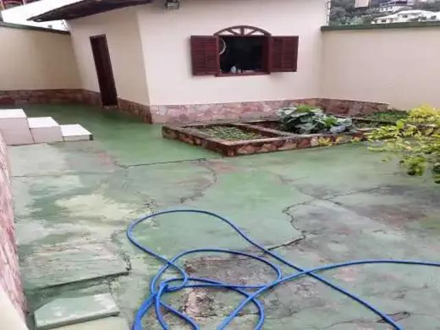 Casa / Sobrado para Venda em Belo Horizonte/MG Álvaro Camargos 4 Quartos
