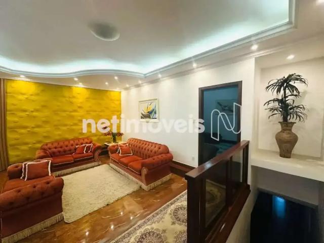 Casa / Sobrado para Venda em Belo Horizonte/MG Álvaro Camargos 5 Quartos