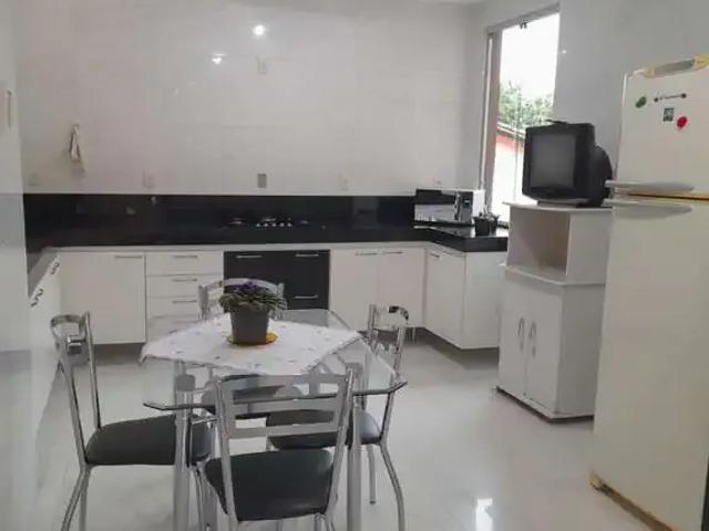 Casa / Sobrado para Venda em Belo Horizonte/MG Álvaro Camargos 6 Quartos