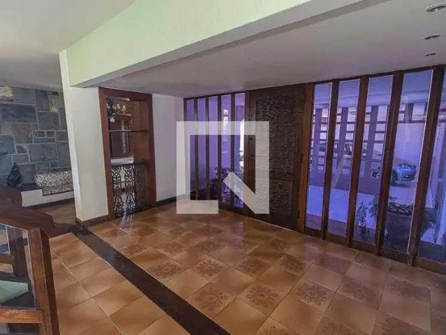 Casa / Sobrado para Venda em Belo Horizonte/MG Bandeirantes 4 Quartos