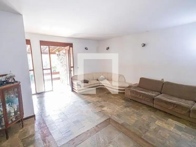 Casa / Sobrado para Venda em Belo Horizonte/MG Bandeirantes 5 Quartos