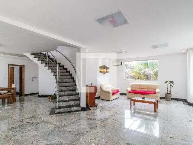 Casa / Sobrado para Venda em Belo Horizonte/MG Bandeirantes 6 Quartos