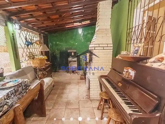 Casa / Sobrado para Venda em Belo Horizonte/MG Bandeirantes 3 Quartos
