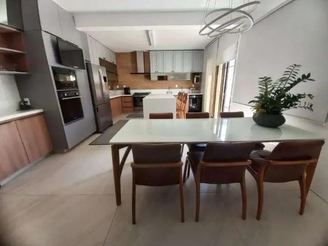 Casa / Sobrado para Venda em Belo Horizonte/MG Bandeirantes 6 Quartos
