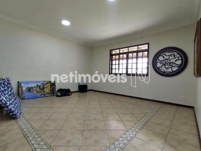 Casa / Sobrado para Venda em Belo Horizonte/MG Bandeirantes Pampulha 3 Quartos