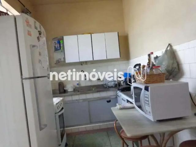 Casa / Sobrado para Venda em Belo Horizonte/MG Barroca 4 Quartos