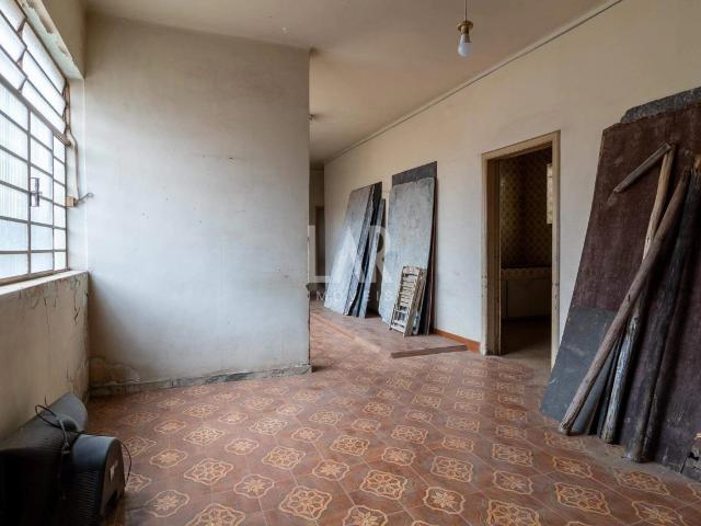 Casa / Sobrado para Venda em Belo Horizonte/MG Barroca 5 Quartos