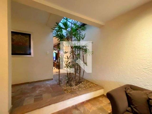 Casa / Sobrado para Venda em Belo Horizonte/MG Belvedere 4 Quartos