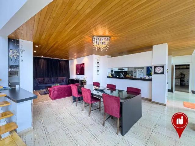 Casa / Sobrado para Venda em Belo Horizonte/MG Belvedere 4 Quartos
