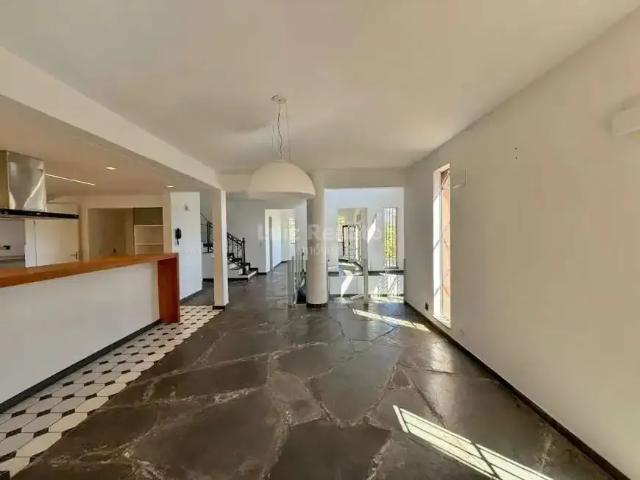 Casa / Sobrado para Venda em Belo Horizonte/MG Belvedere 4 Quartos