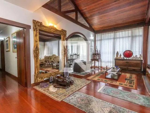 Casa / Sobrado para Venda em Belo Horizonte/MG Belvedere 5 Quartos