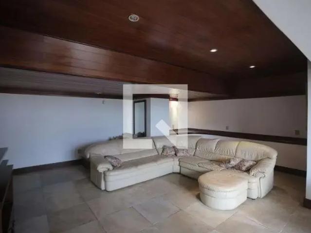 Casa / Sobrado para Venda em Belo Horizonte/MG Belvedere 5 Quartos