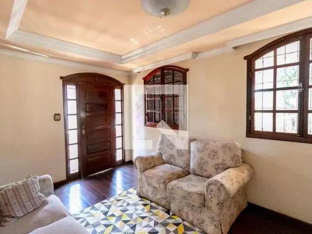 Casa / Sobrado para Venda em Belo Horizonte/MG Betânia 4 Quartos