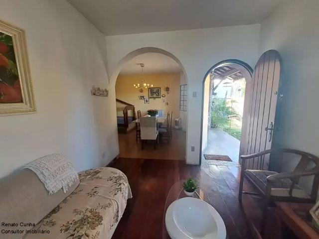 Casa / Sobrado para Venda em Belo Horizonte/MG Cachoeirinha 4 Quartos