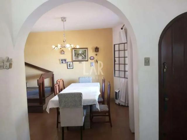 Casa / Sobrado para Venda em Belo Horizonte/MG Cachoeirinha 4 Quartos