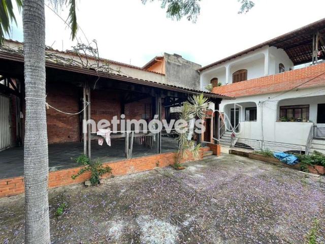 Casa / Sobrado para Venda em Belo Horizonte/MG Cachoeirinha 6 Quartos
