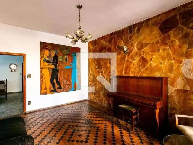 Casa / Sobrado para Venda em Belo Horizonte/MG Cachoeirinha 8 Quartos