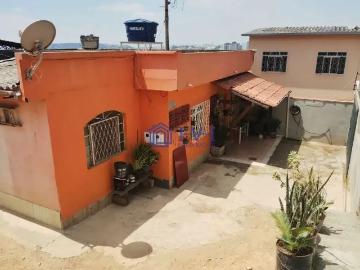 Casa / Sobrado para Venda em Belo Horizonte/MG Califórnia 3 Quartos