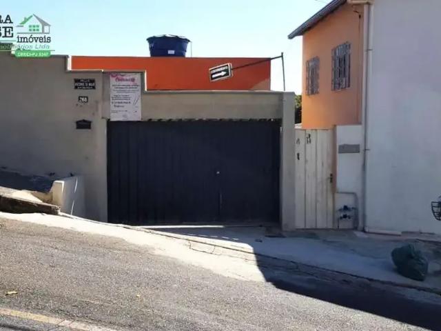 Casa / Sobrado para Venda em Belo Horizonte/MG Califórnia 3 Quartos