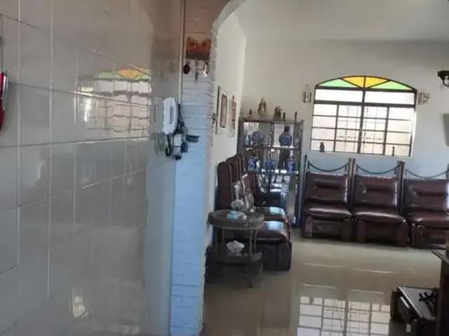 Casa / Sobrado para Venda em Belo Horizonte/MG Camargos 3 Quartos