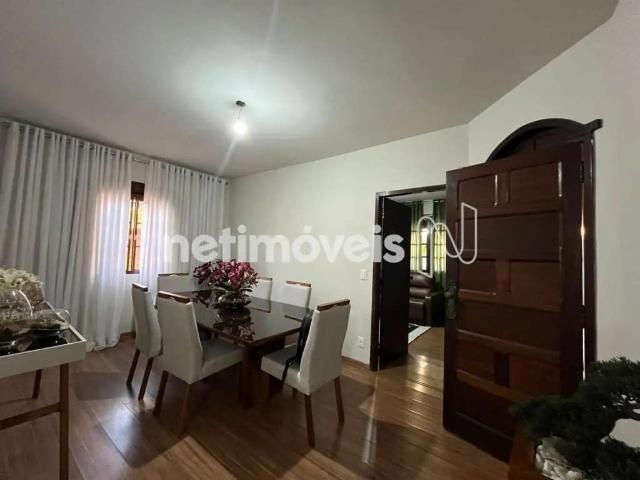 Casa / Sobrado para Venda em Belo Horizonte/MG Camargos 3 Quartos