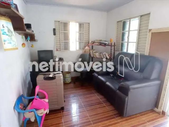 Casa / Sobrado para Venda em Belo Horizonte/MG Camargos 5 Quartos