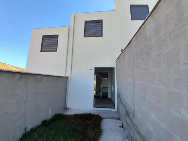 Casa / Sobrado para Venda em Belo Horizonte/MG Canaã 2 Quartos