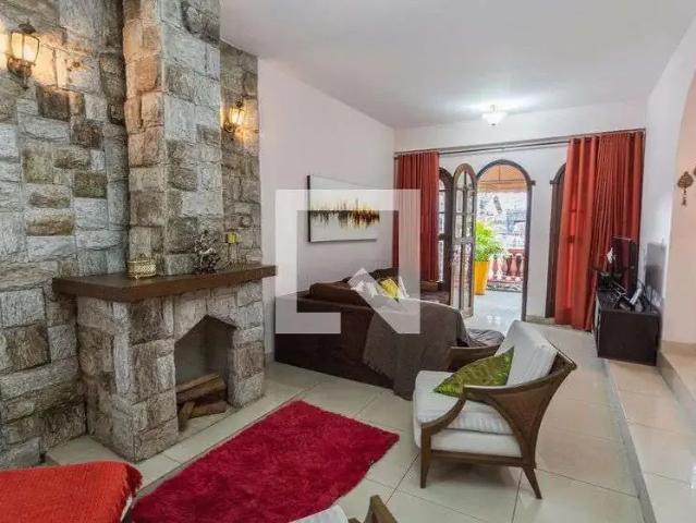 Casa / Sobrado para Venda em Belo Horizonte/MG Canadá 3 Quartos