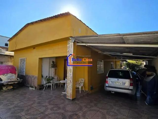 Casa / Sobrado para Venda em Belo Horizonte/MG Candelária 3 Quartos