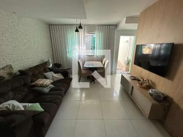 Casa / Sobrado para Venda em Belo Horizonte/MG Candelária 3 Quartos