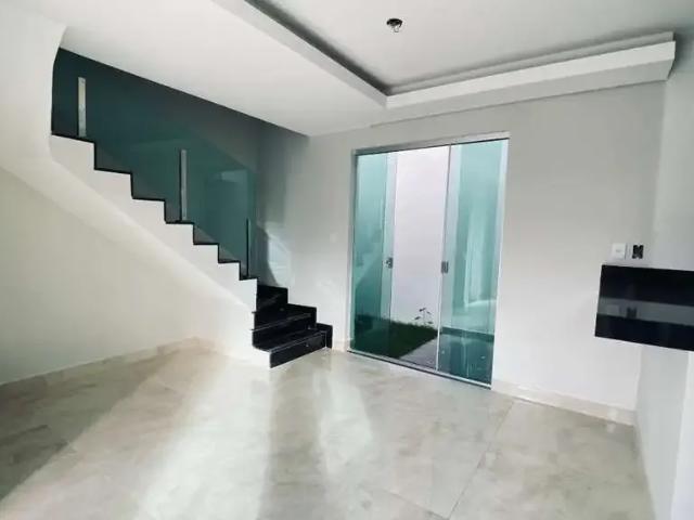 Casa / Sobrado para Venda em Belo Horizonte/MG Candelária 3 Quartos