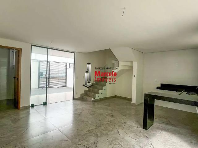 Casa / Sobrado para Venda em Belo Horizonte/MG Candelária 3 Quartos